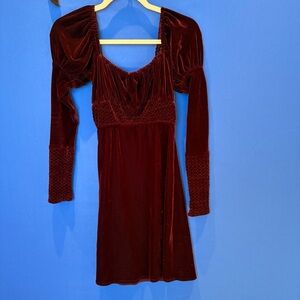 Vintage Bruno Duloc Kush burgundy velvet. Puff sleeves, smocked wrist & waist. ￼